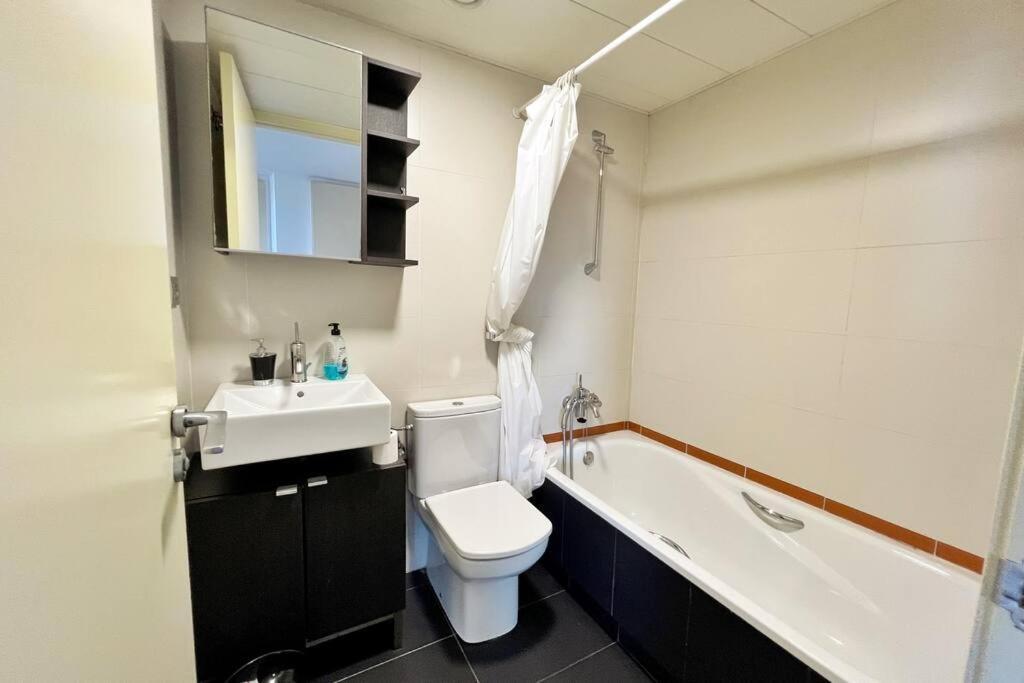 Apartamento Ral48 Sant Adrià de Besòs Exterior foto